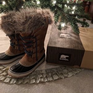 Sorel Joan of Arctic boots